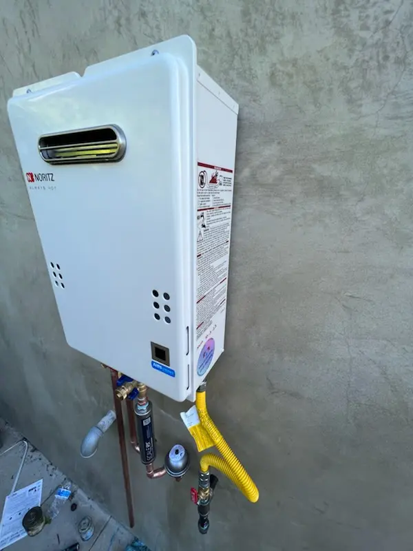 Tankless water heater installation for Woods of Brushy Creek homes